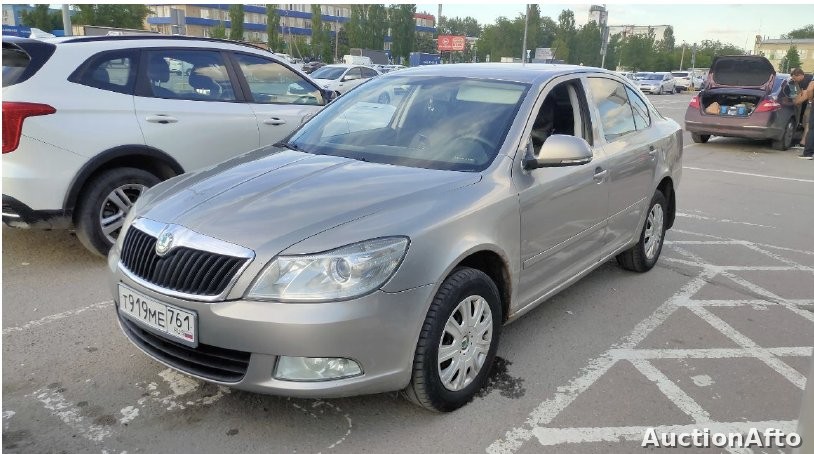 Skoda ОКТАВИЯ 2012 год