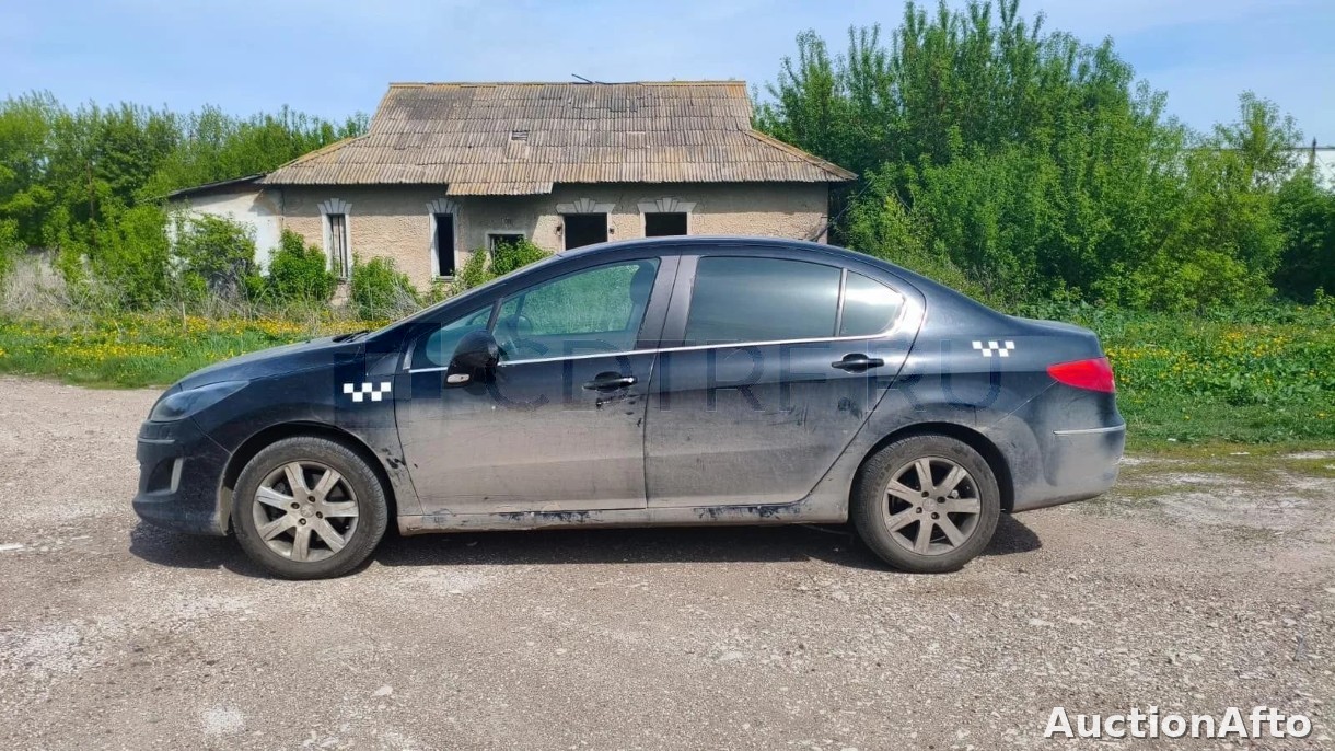 Peugeot 408 2012 год