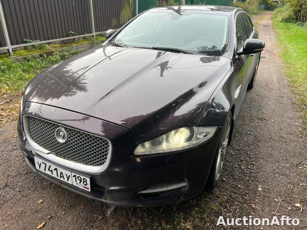 Jaguar XJ 2013 год