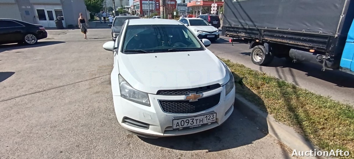 Chevrolet CRUZE 2012 год