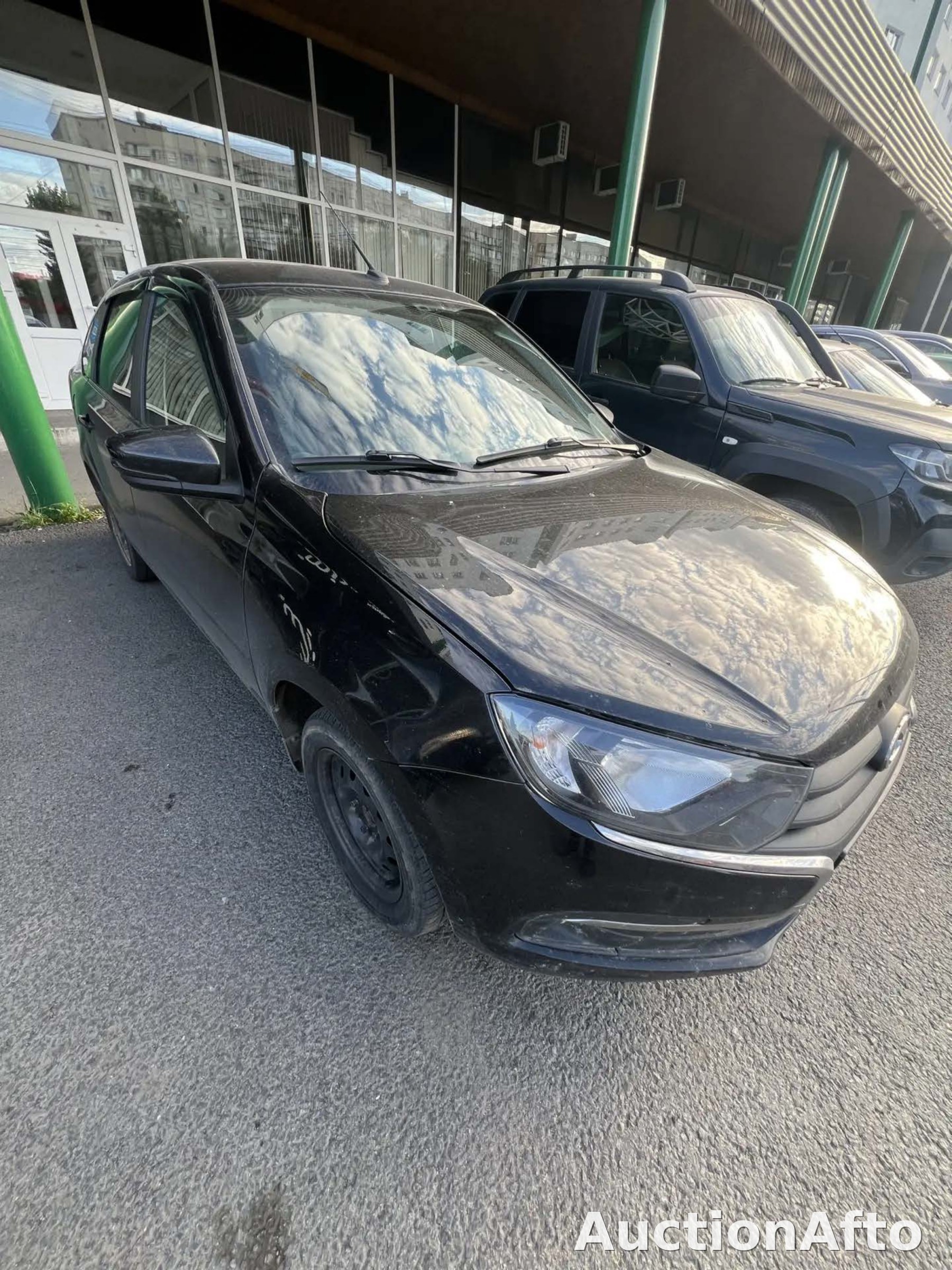Lada Granta 2023 год