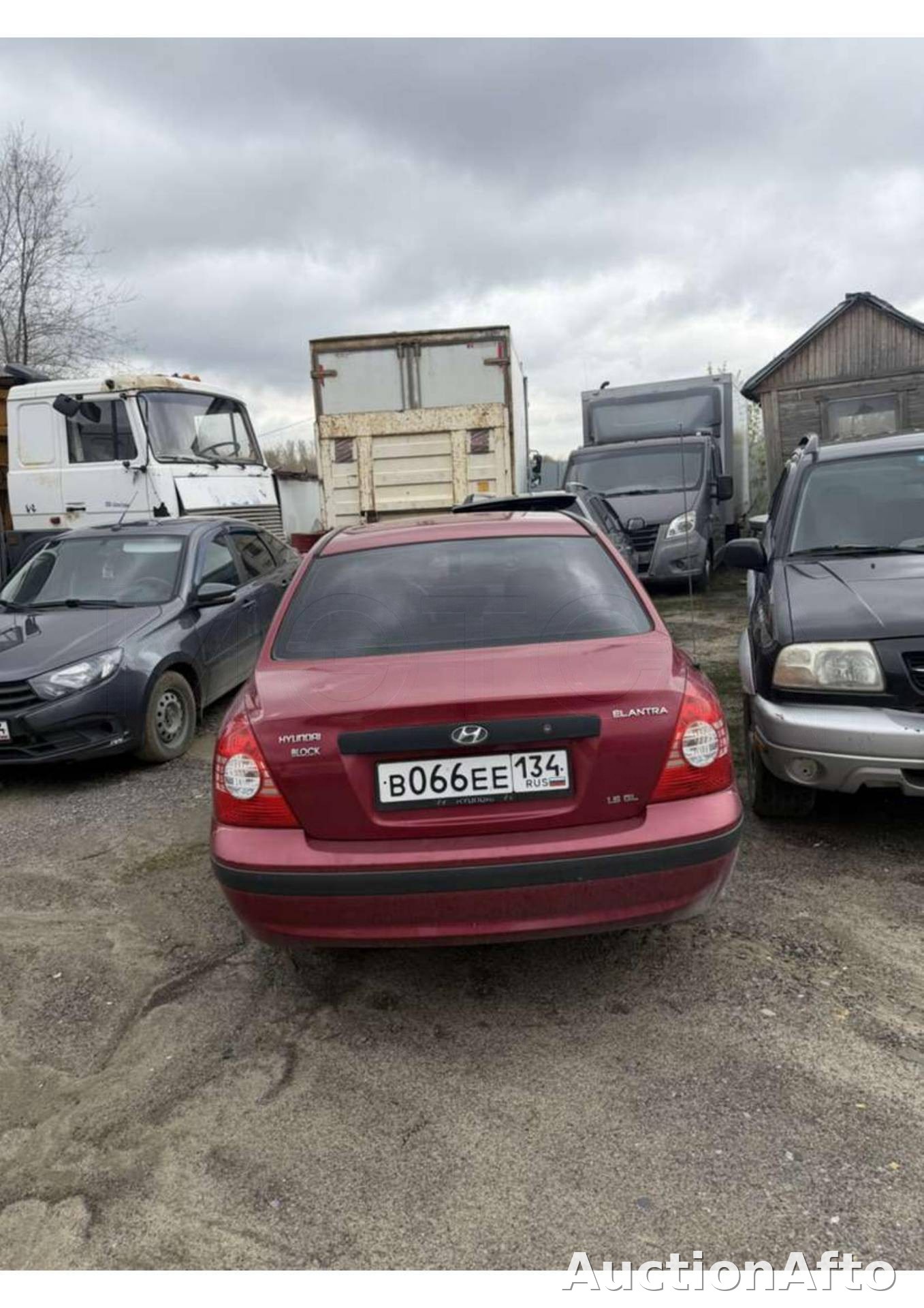 Hyundai Elantra 2004 год