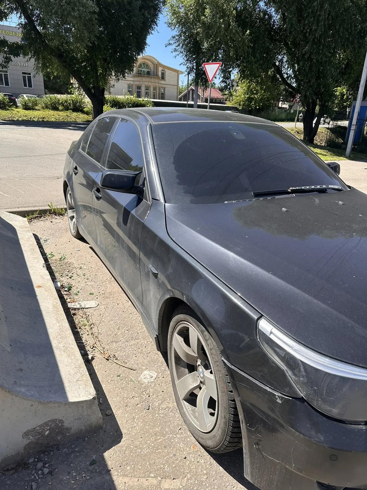 BMW 5 2005 год