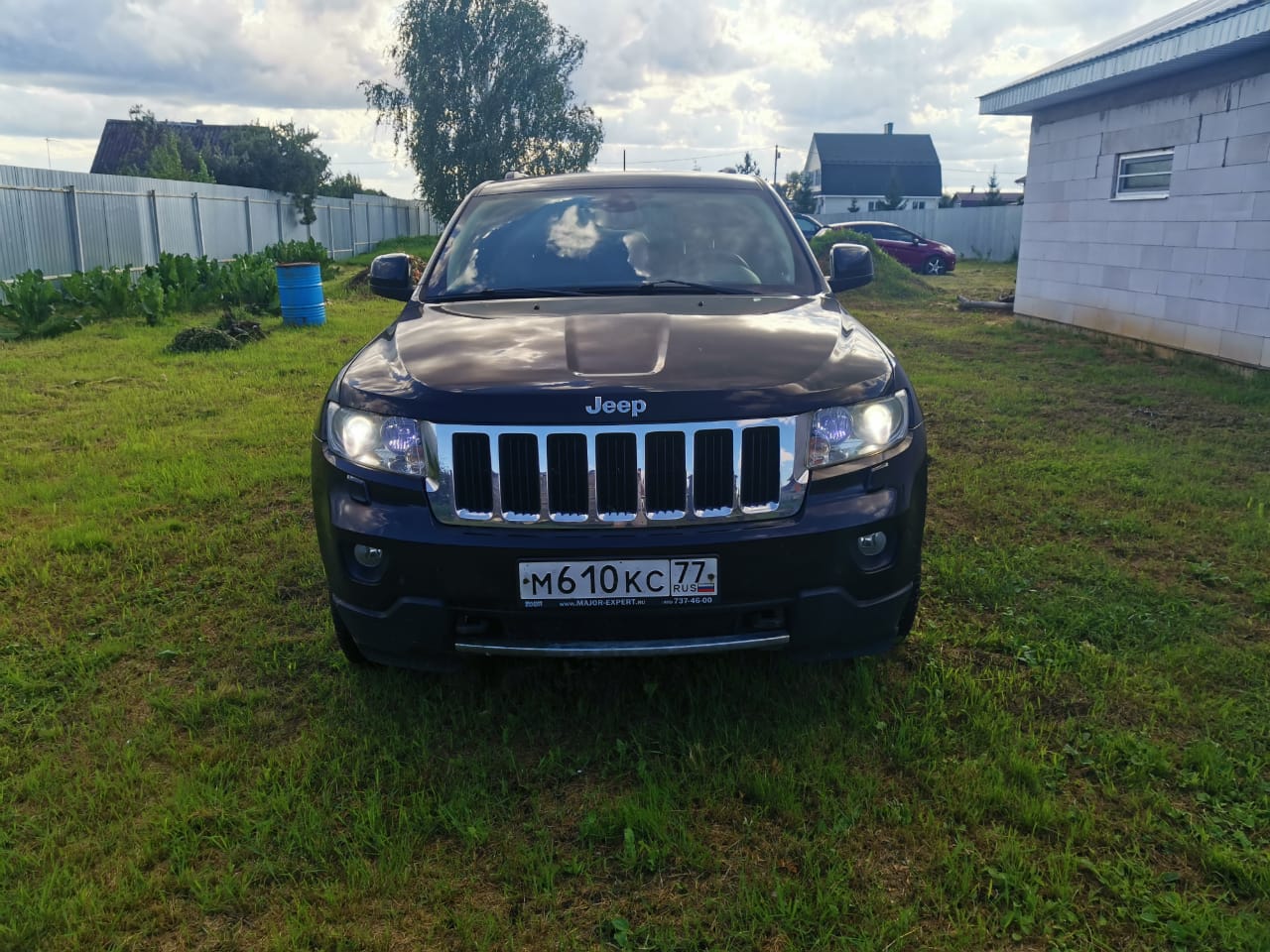 Jeep Grand Cherokee 2012 год