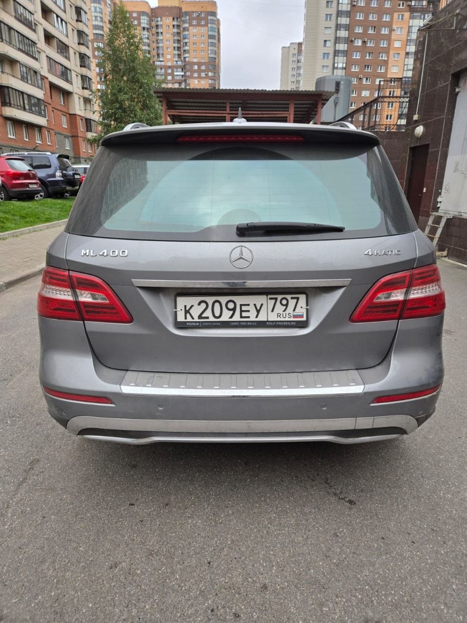 Mercedes-Benz ML 400 4 MATIC 2013 год