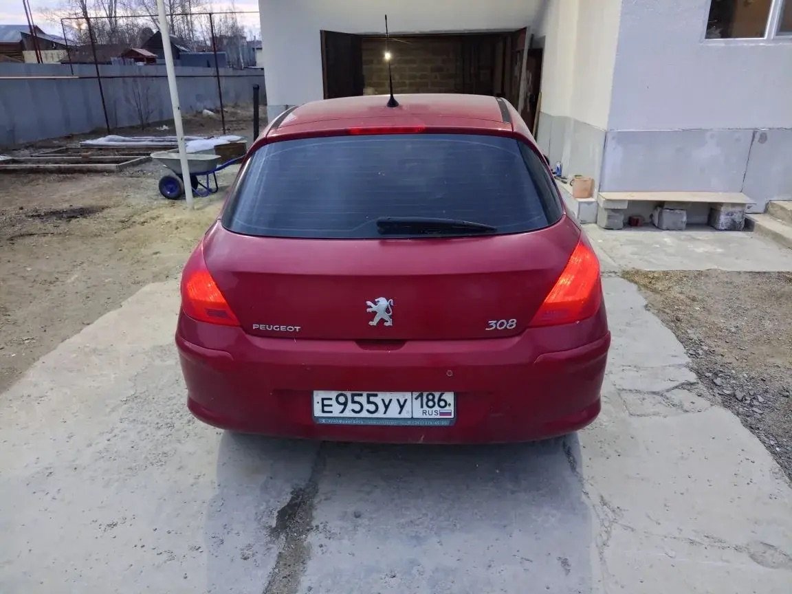 PEUGEOT 308 Год 2008