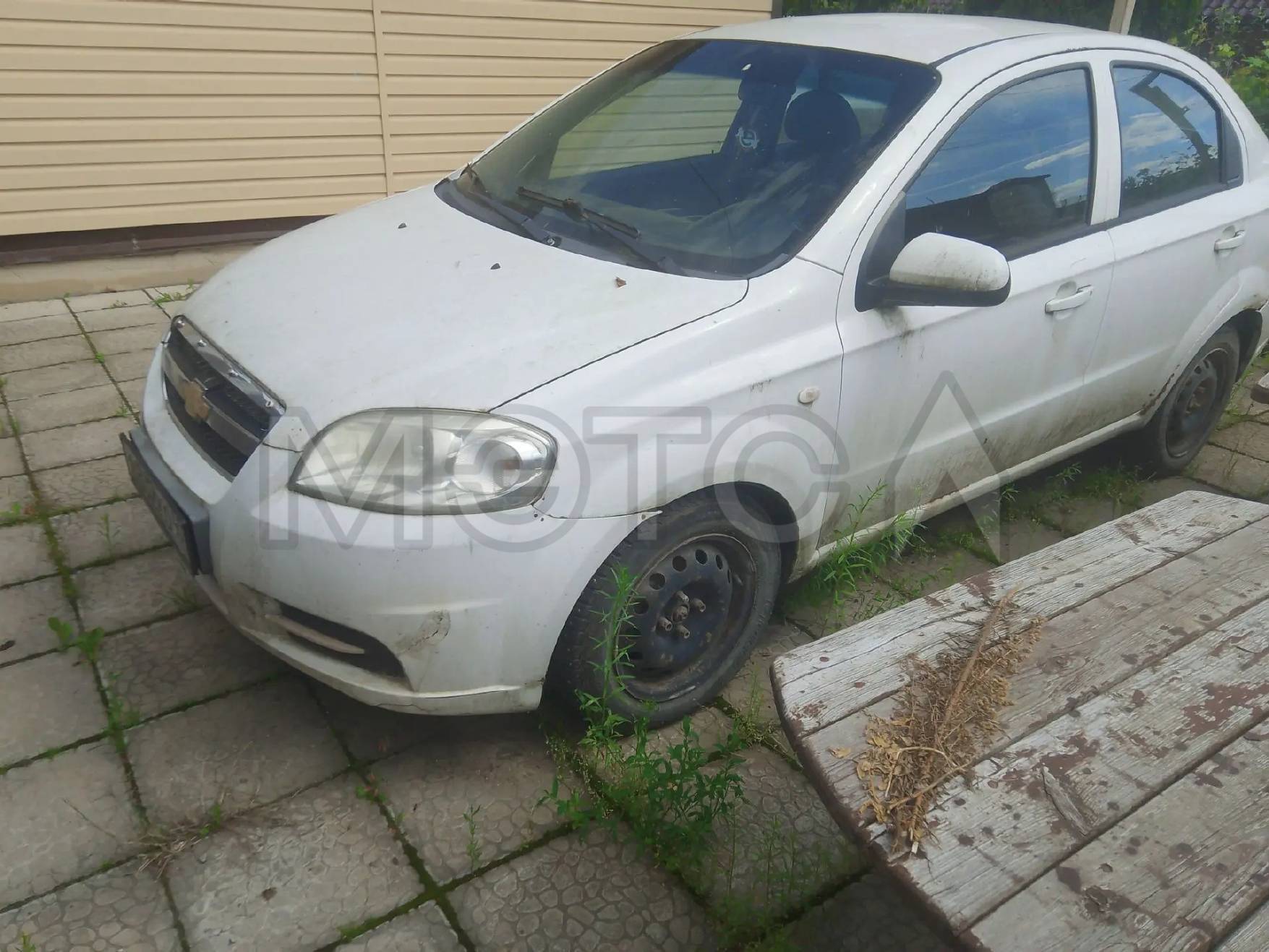 Chevrolet Aveo 2011 год