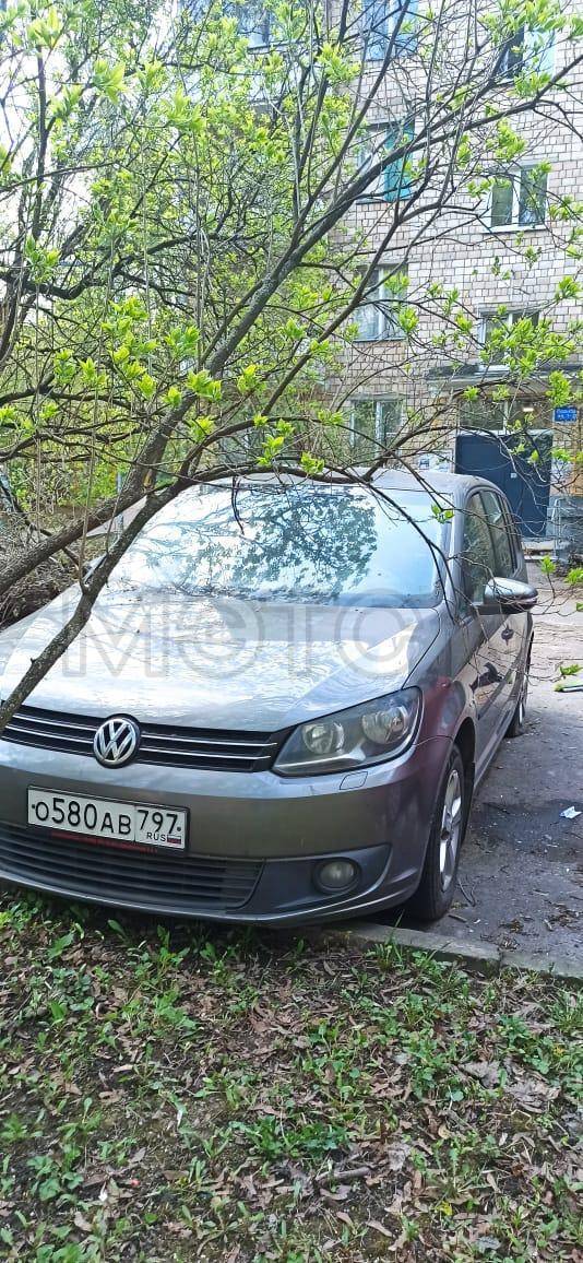 Volkswagen Touran 2010 год