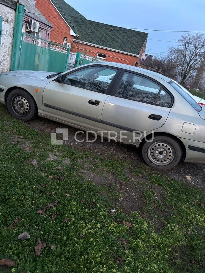 Hyundai Elantra 2004 год