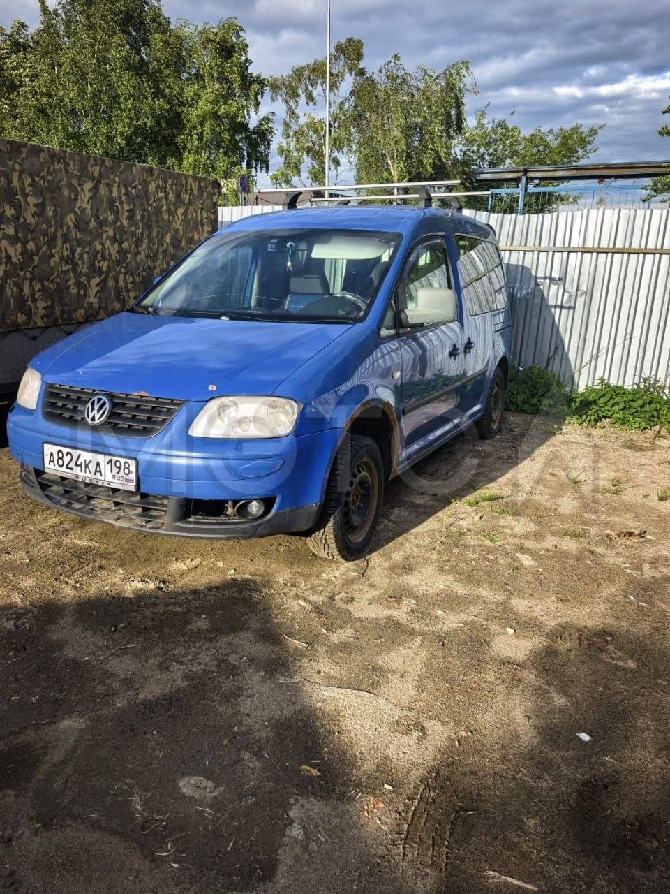 Volkswagen Caddy 2008 год