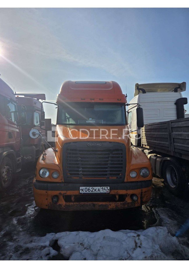 Freightliner Century 2003 год