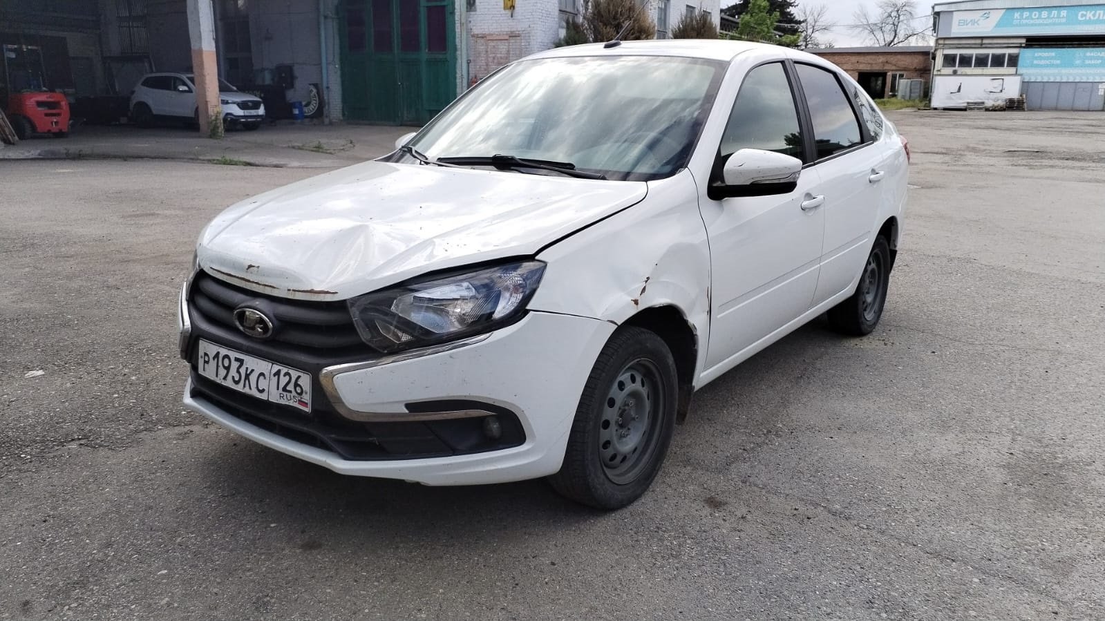 Lada Granta 2024 год