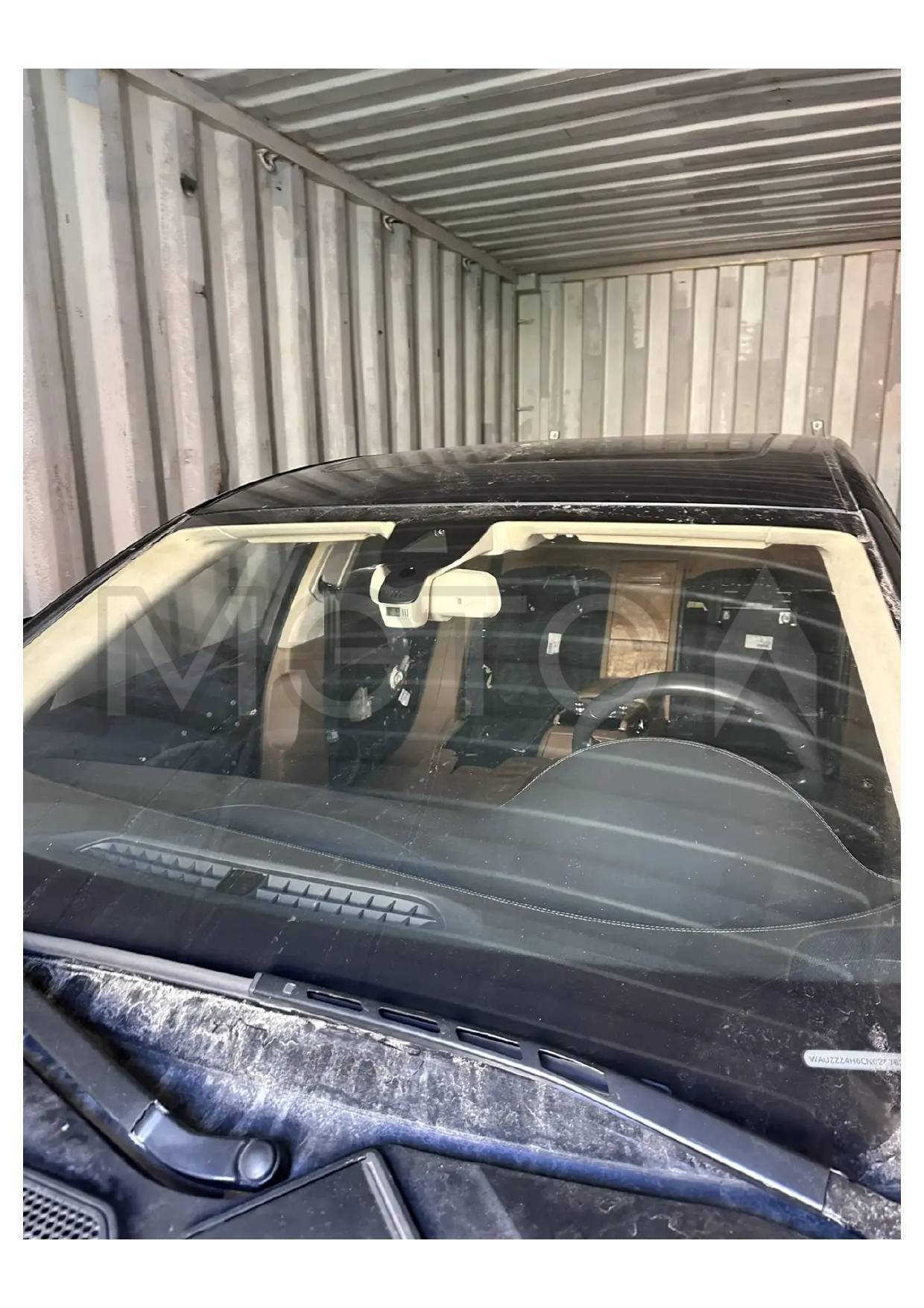 Audi A8 2012 год
