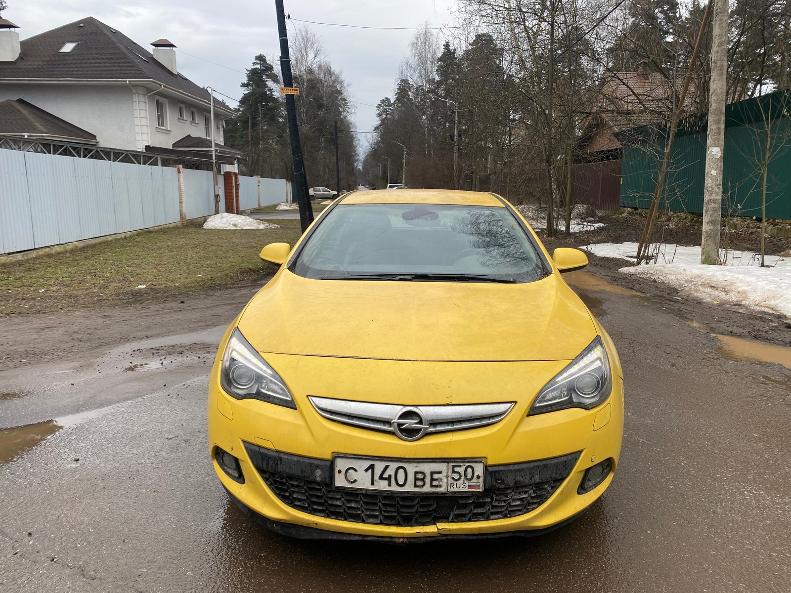 Opel Astra 2013 год