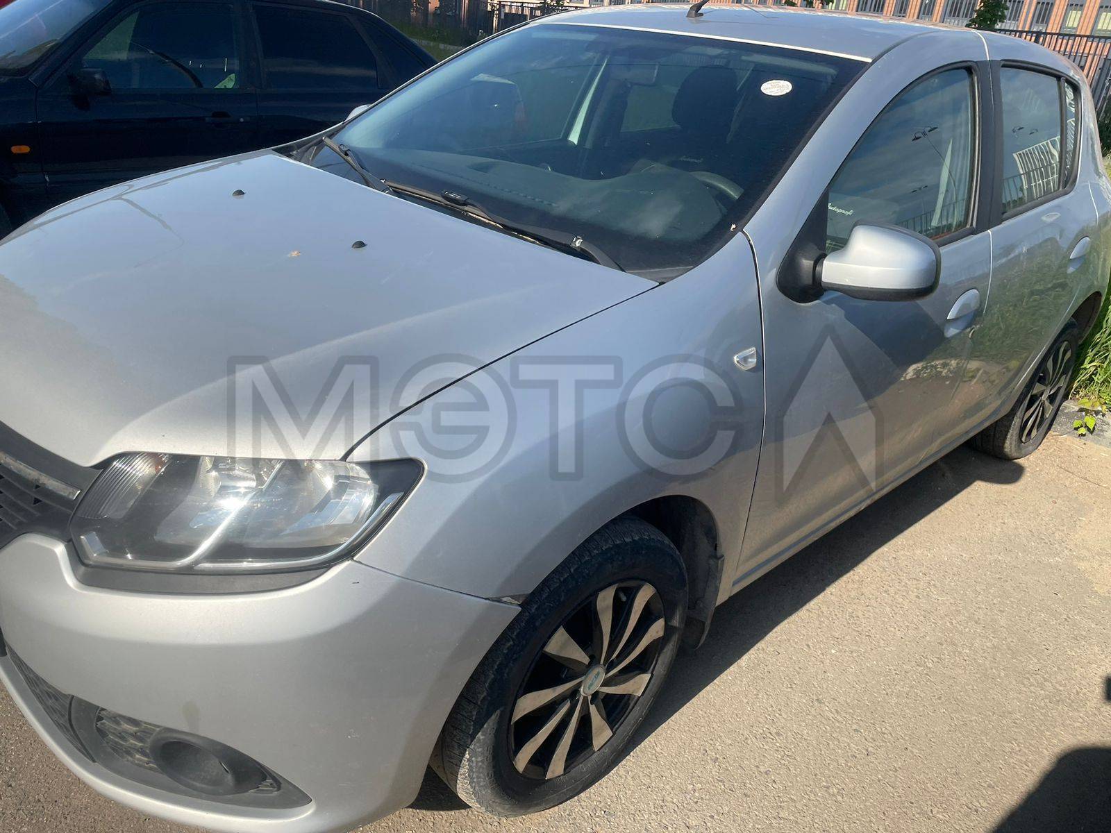 Renault Sandero 2017 год