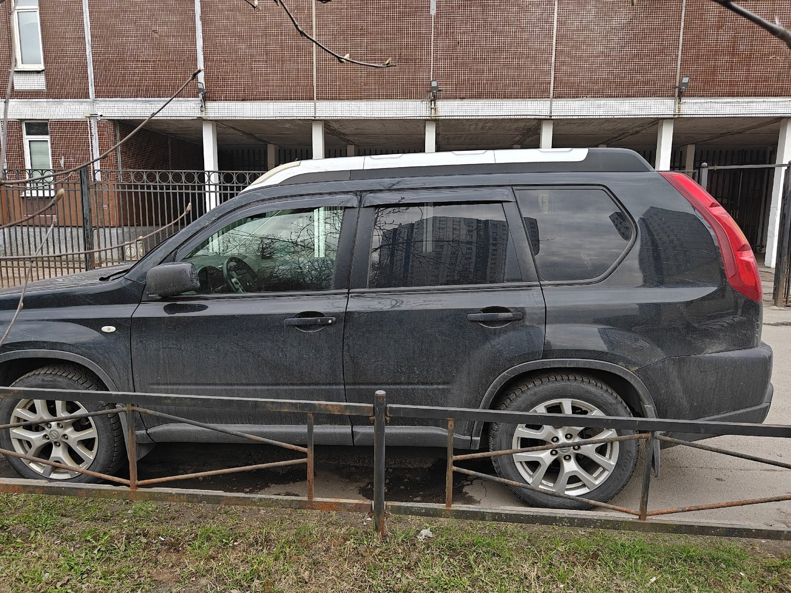 Nissan X-Trail 2008 год