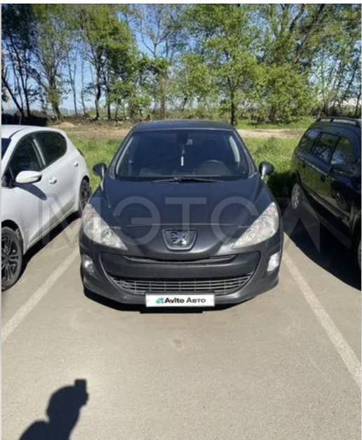 Peugeot 308 2008 год
