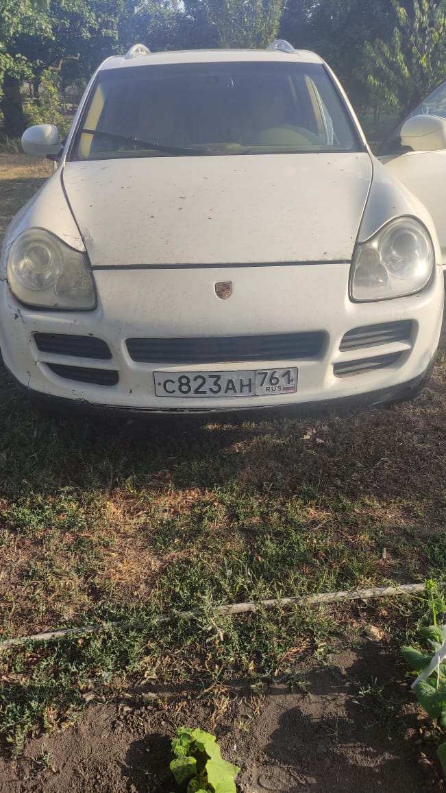Porsche Cayenne 2004 год