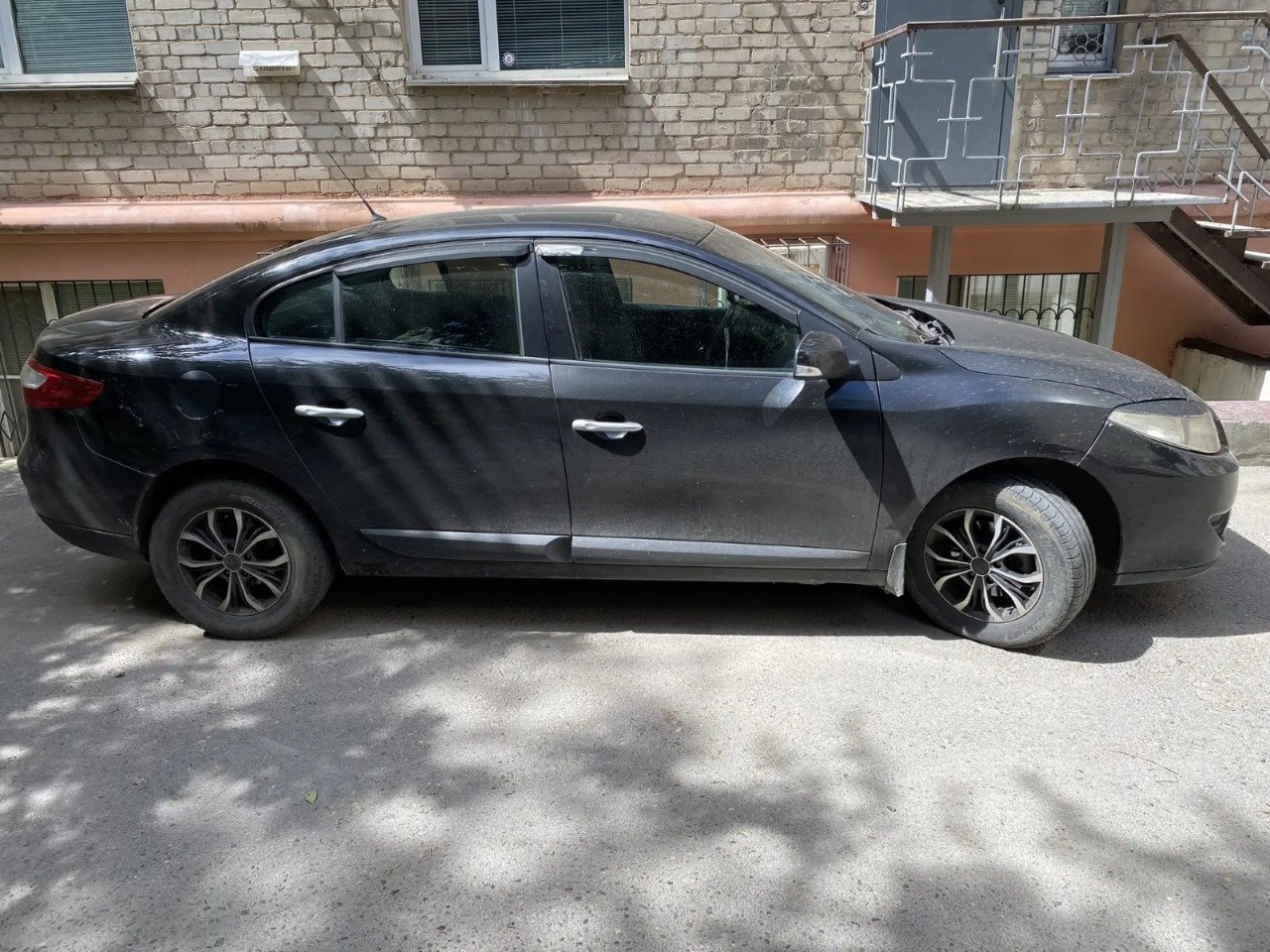 Renault Fluence 2012 год