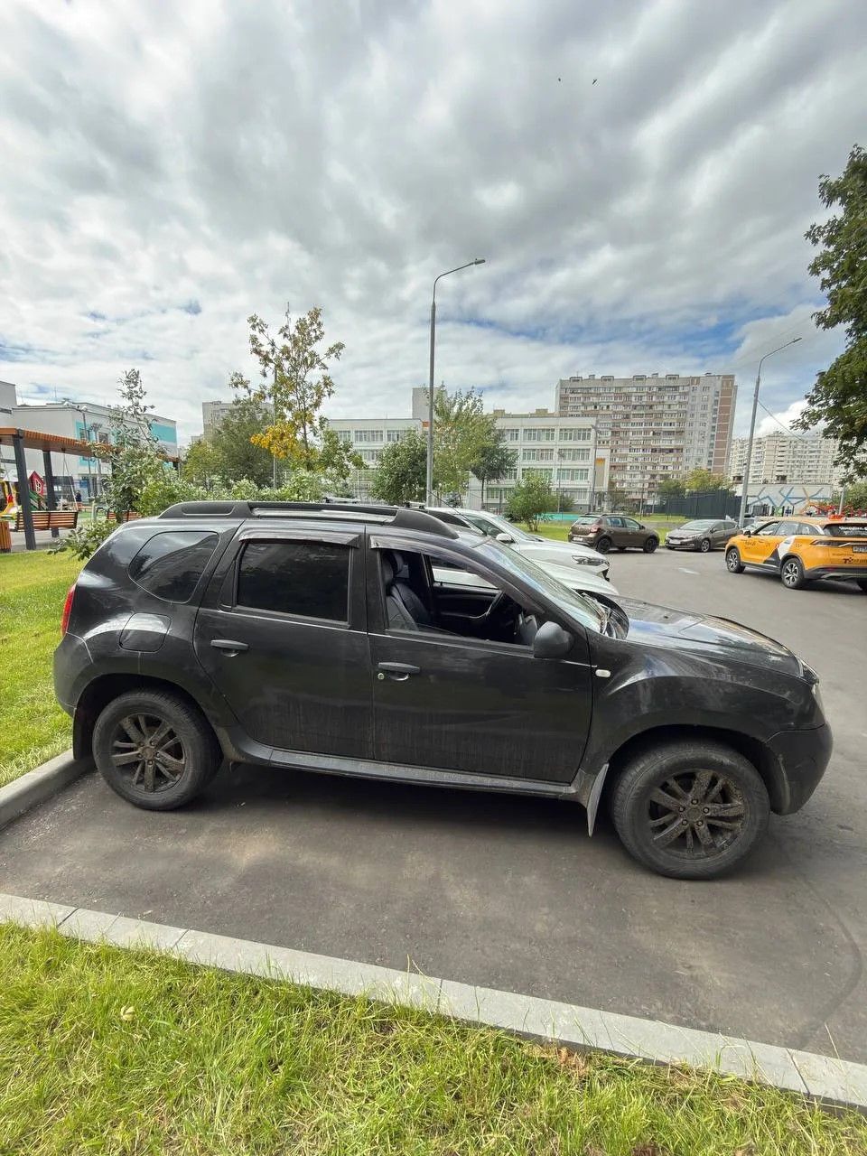 Renault Duster 2014 год