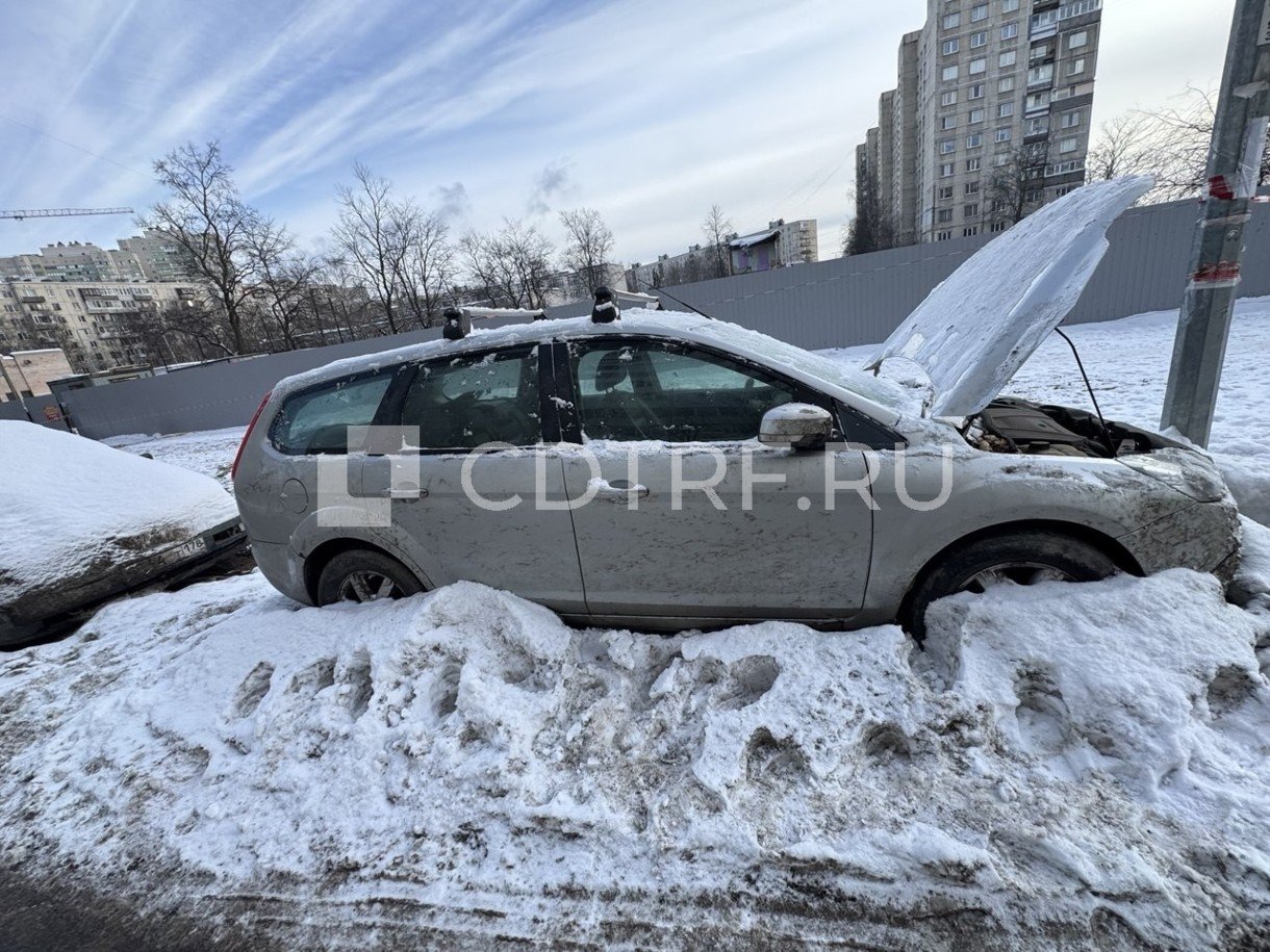 Ford Focus 2010 года