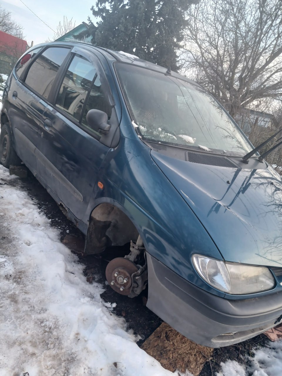 Renault MEGANES CENIC 1997 год