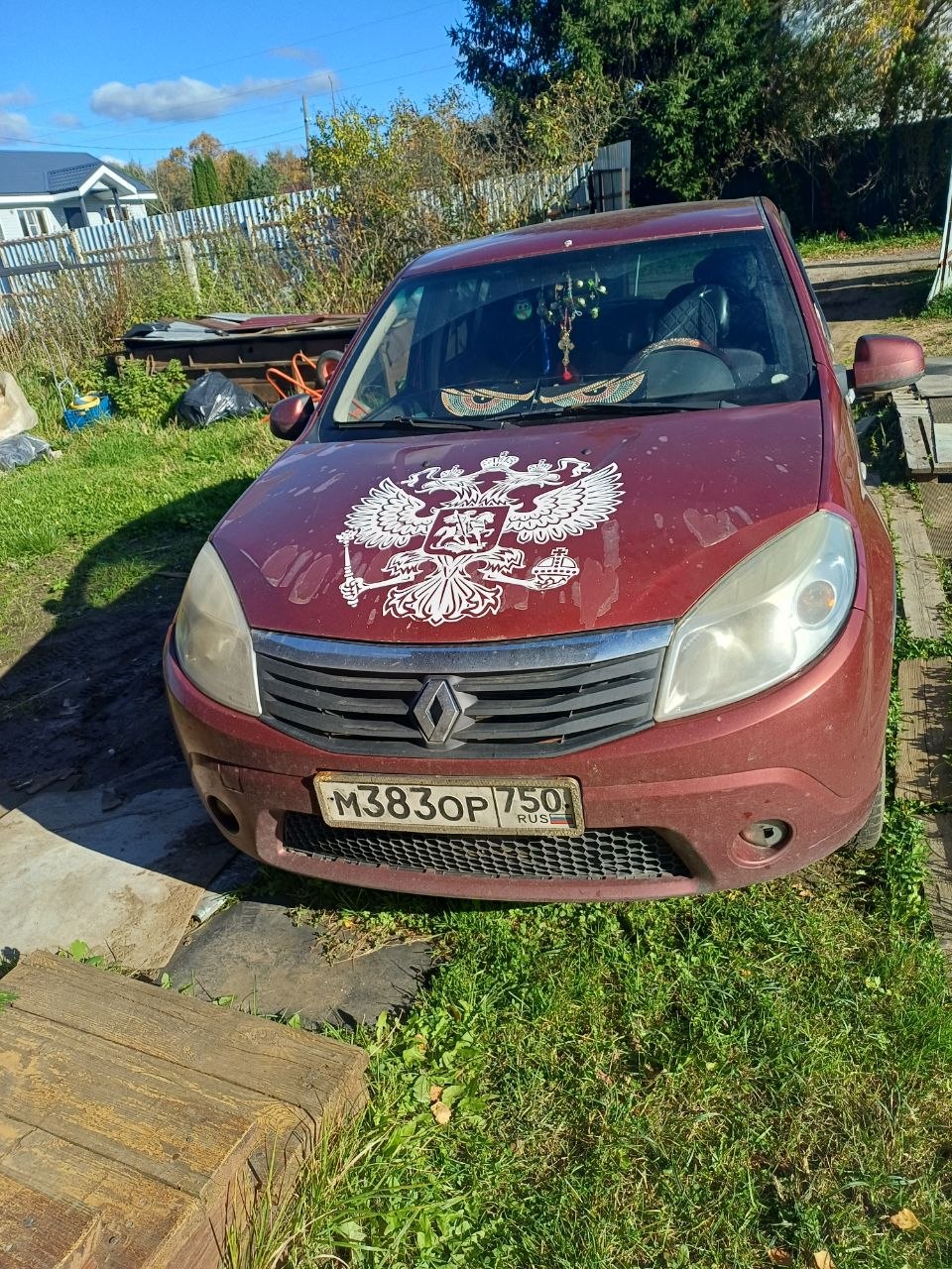 Renault Sandero 2011 год
