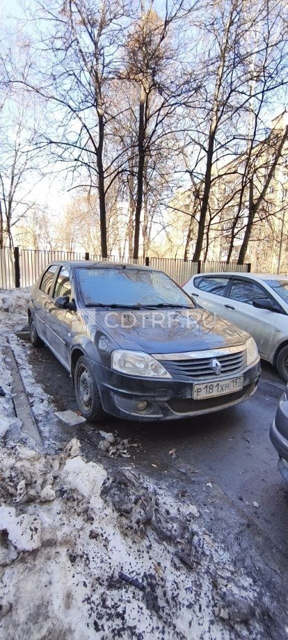 Renault Logan 2012 год