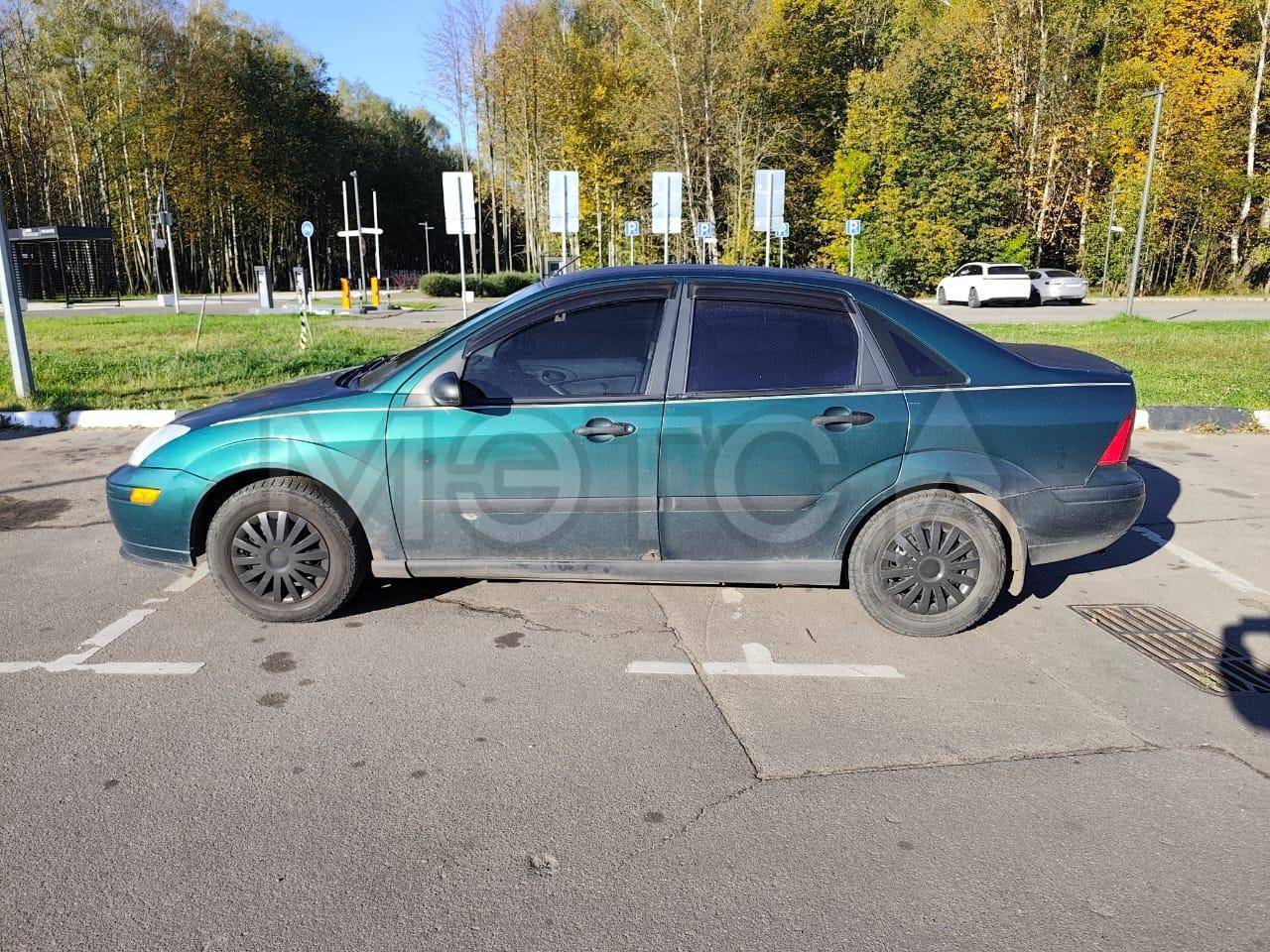 Ford Focus 2000 год