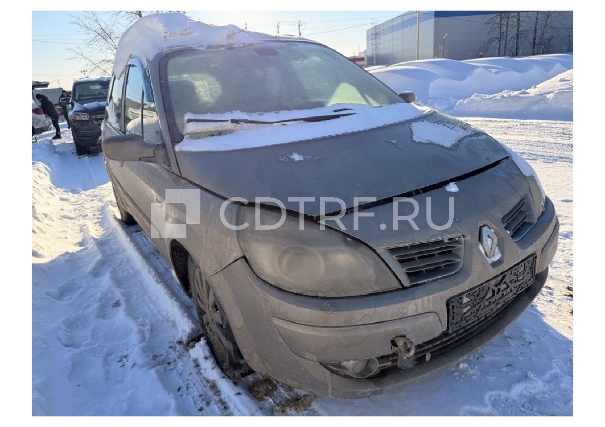 RENAULT MEGANE SCENIC 2009 года