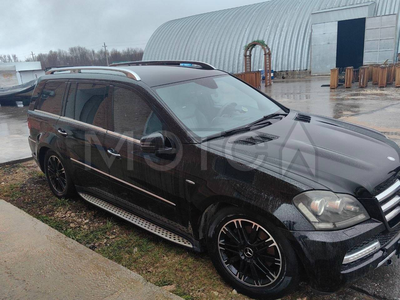 Mercedes-Benz GL-Класс 2011 год