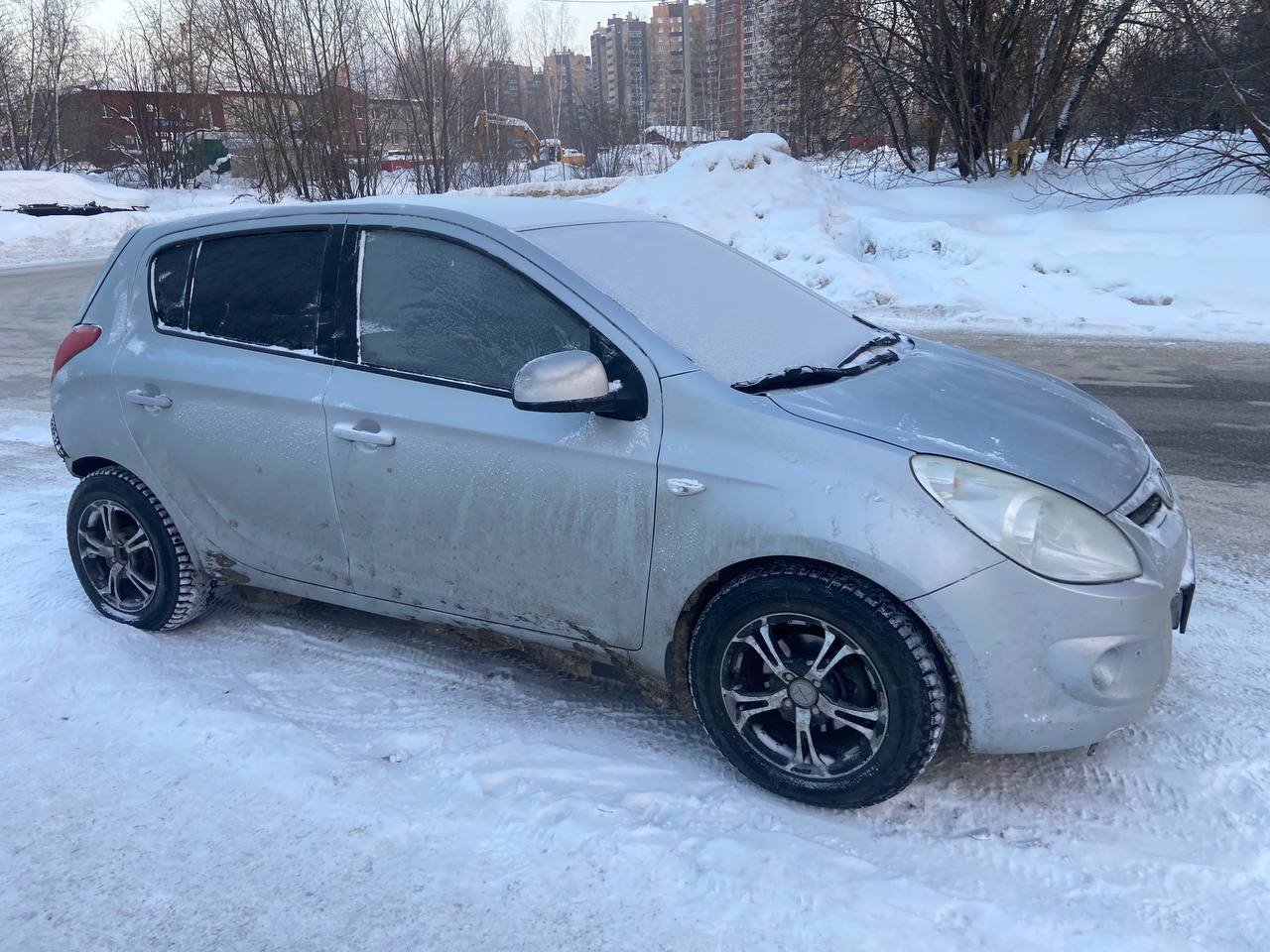 Hyundai i20 2010 год