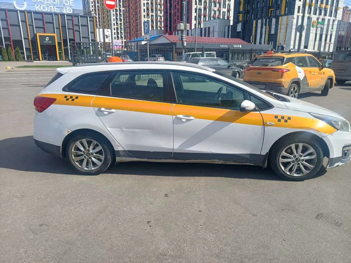Kia Ceed 2016 год