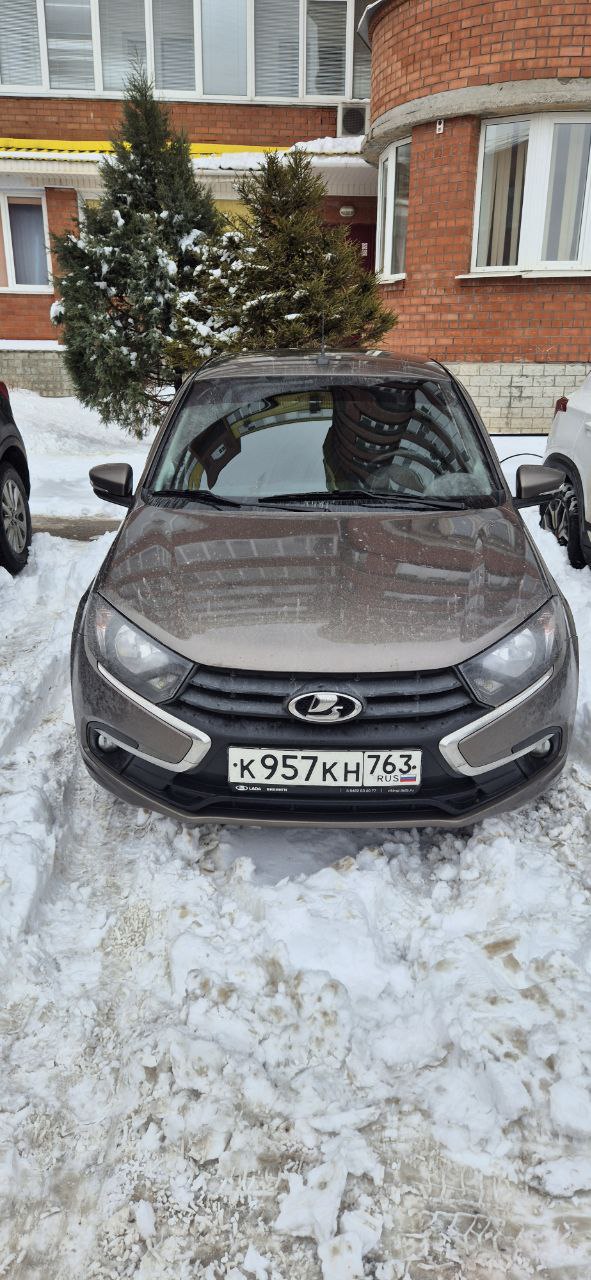 Lada Granta 2021 год