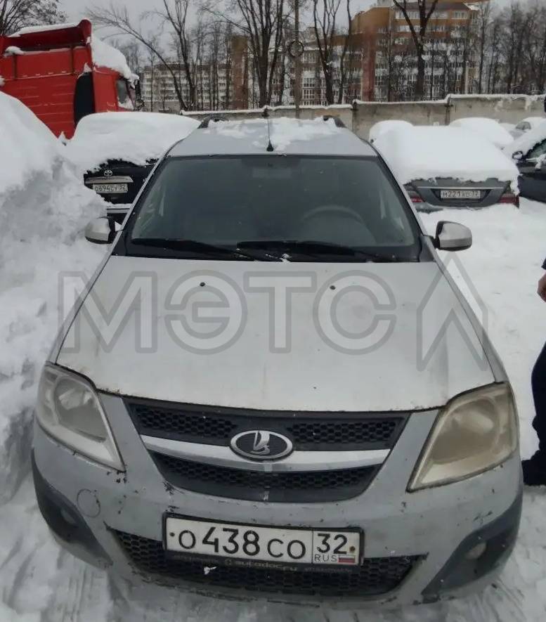 Lada Largus 2013 год