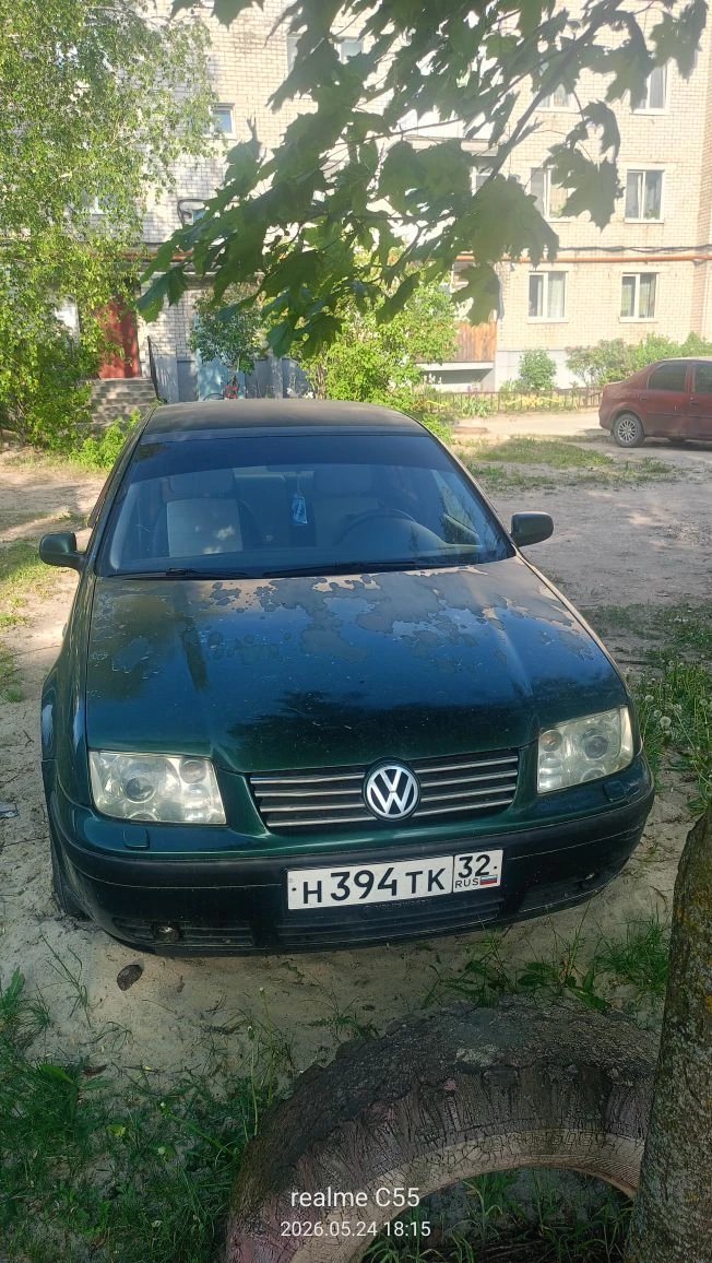 Volkswagen Bora 2000 год