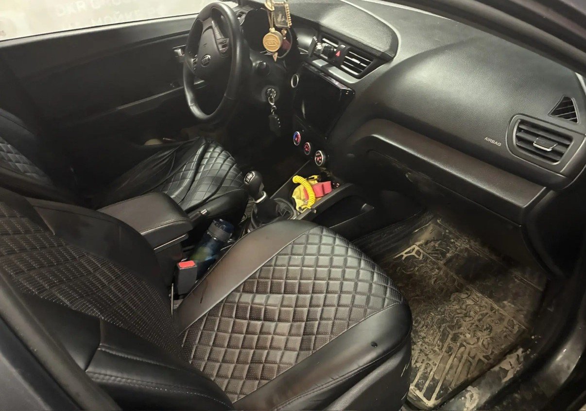 Kia Rio 2016 год