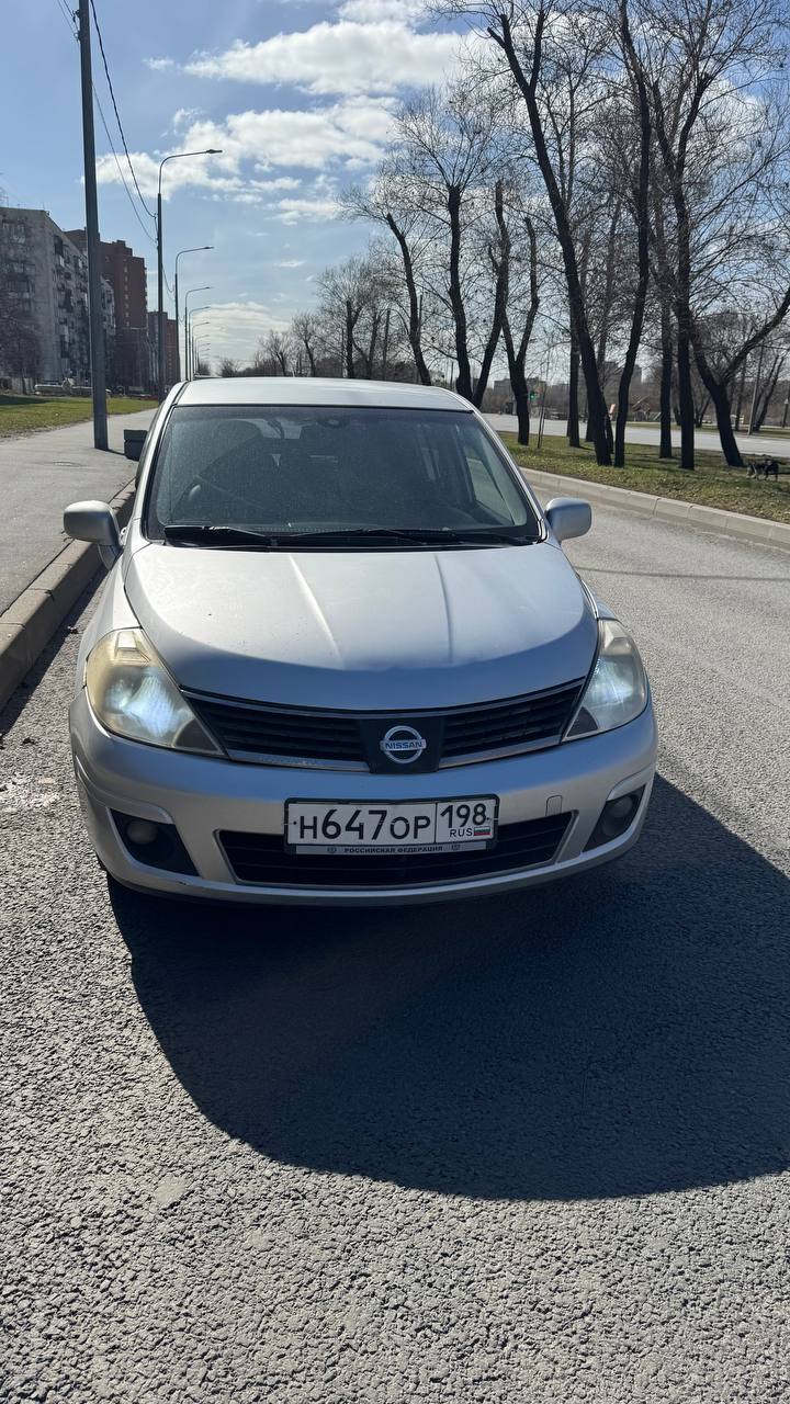 Nissan Tiida 2007 год
