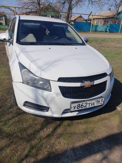 Chevrolet Cruze 2010 год