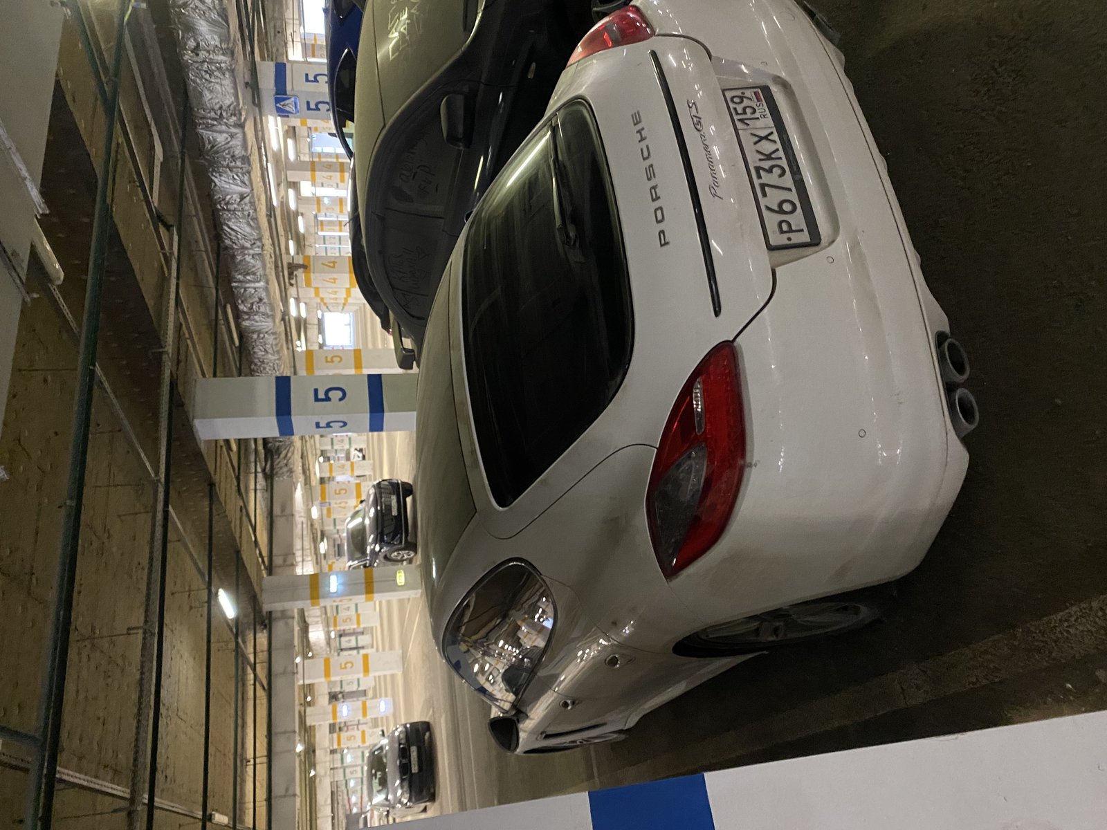 Porsche Panamera 2010 год