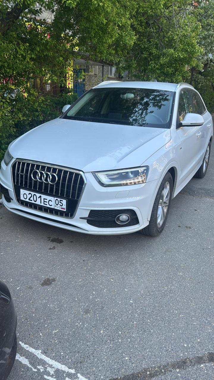 Audi Q3 2013 год