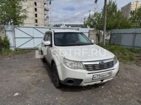 Subaru Forester 2010 год