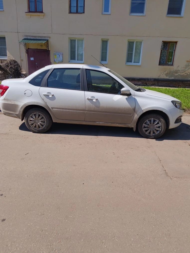 Lada Granta 2024 год
