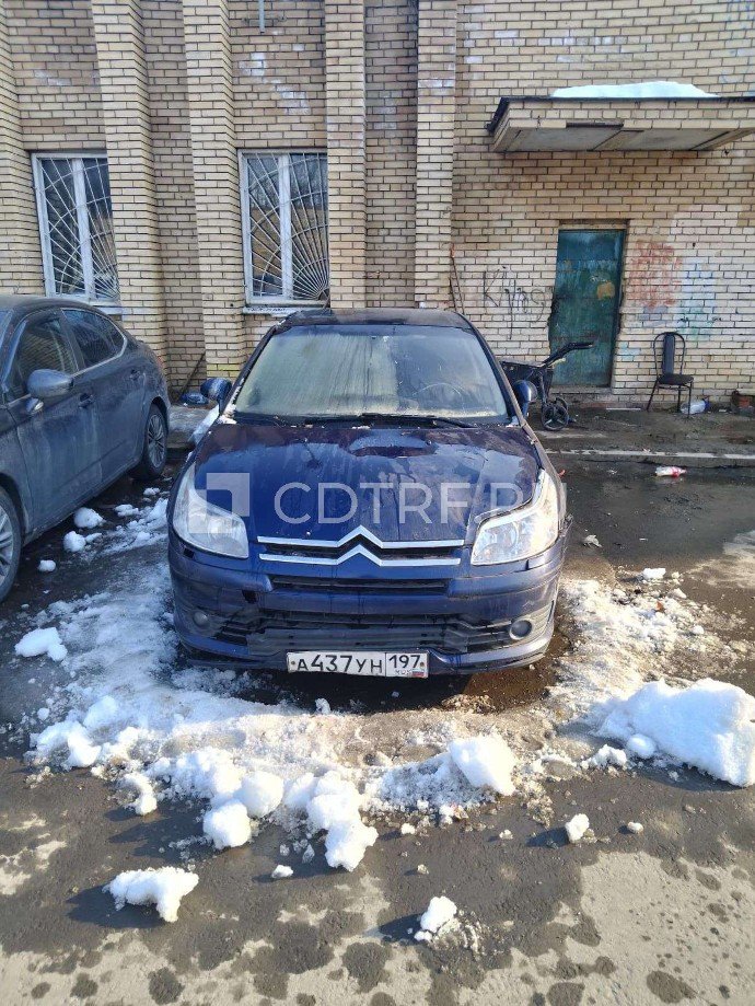 Citroen С4 2008 год