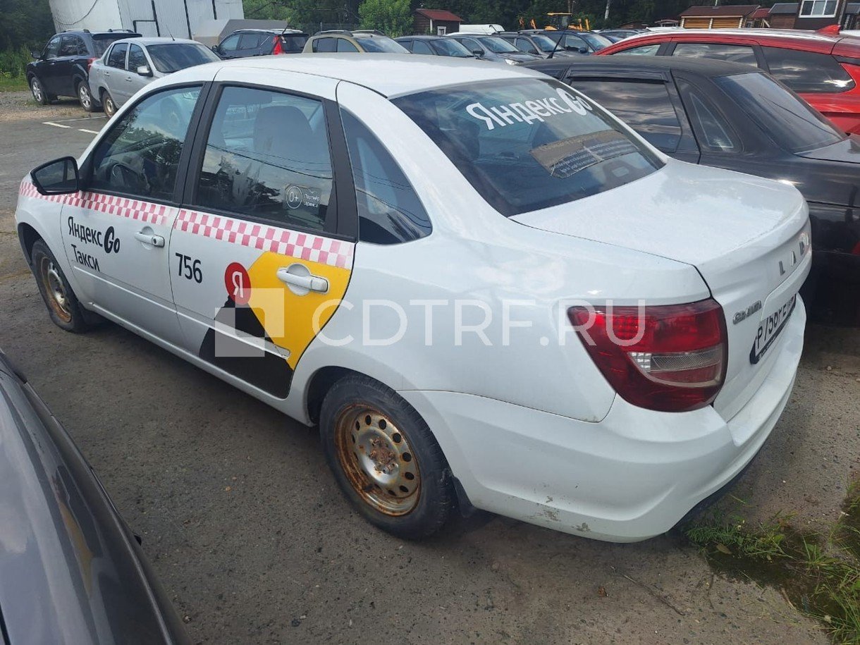 Lada Granta 2023 год