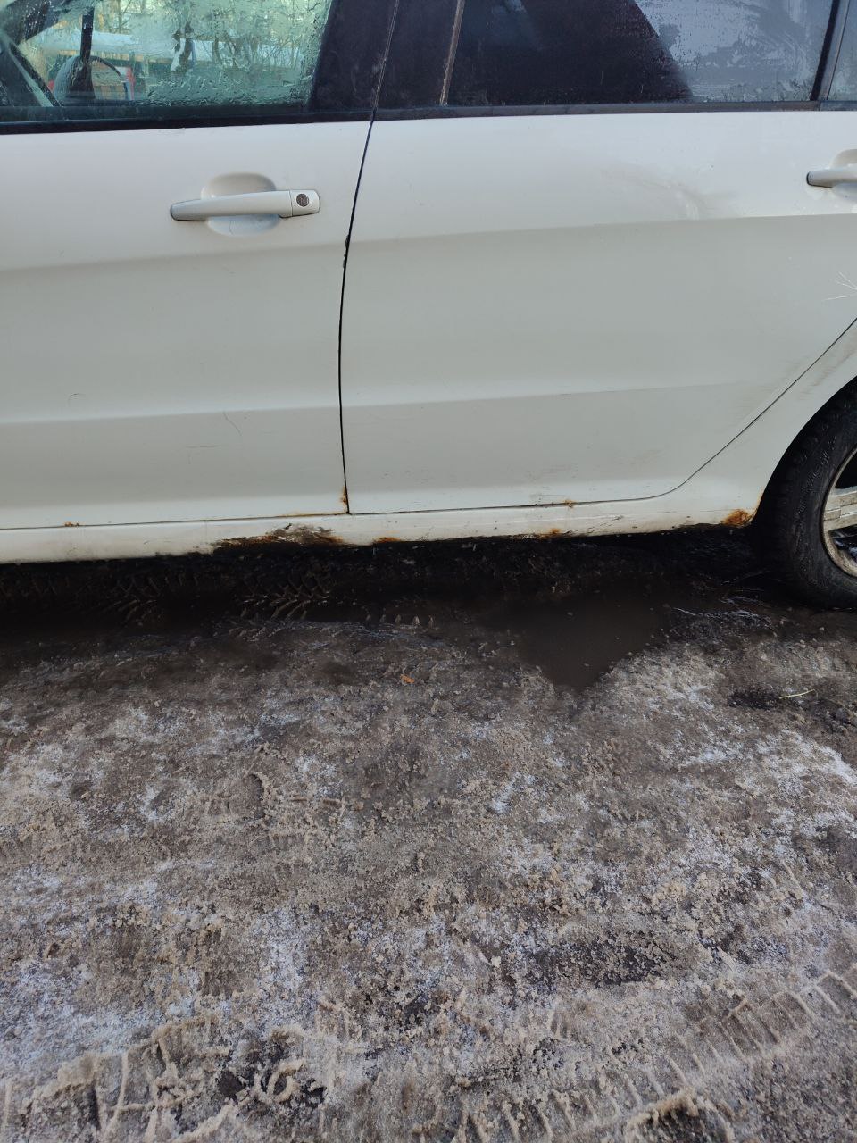 PEUGEOT 408 2013 года