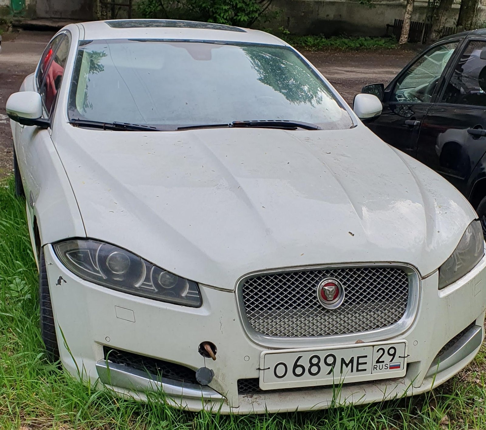JAGUAR XF 2011 год